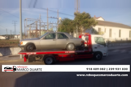 Reboque de ligeiros em ação