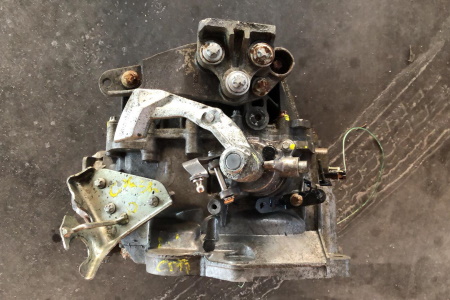 Caixa de Velocidades Opel Corsa 6 velocidades (caixa de 3 veios)